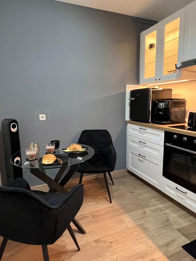 Traum Wohnung Mit Kingsize-Bett Graz Exterior photo